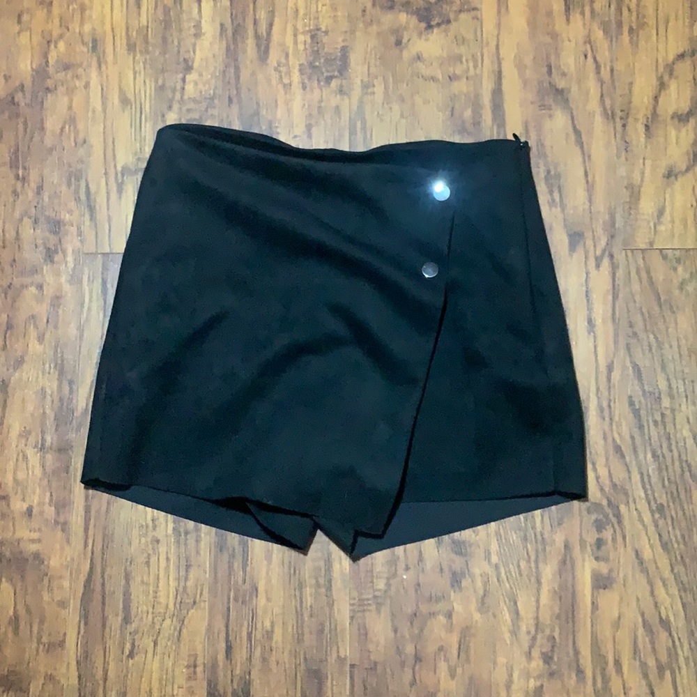 Love Tree Suede Skirt (Small)